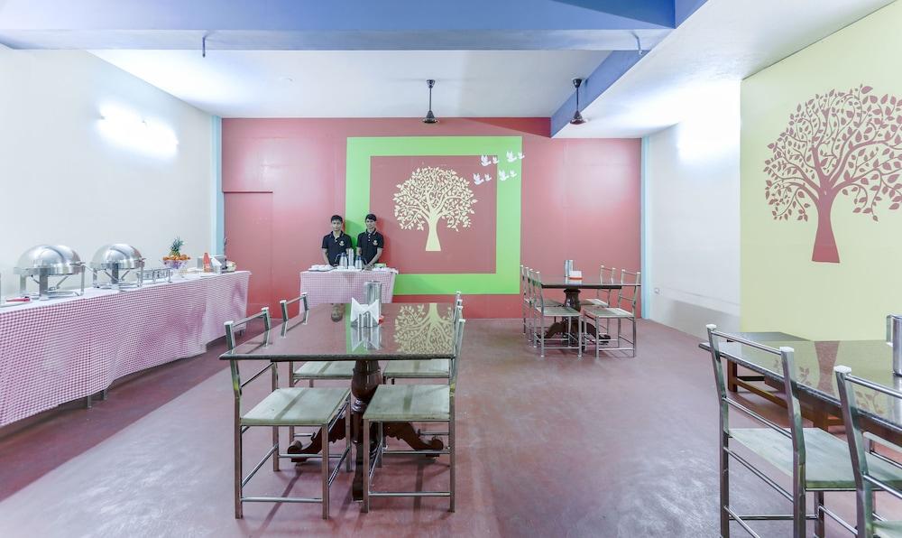 Treebo Trend Grace Inn Puducherry Exterior foto