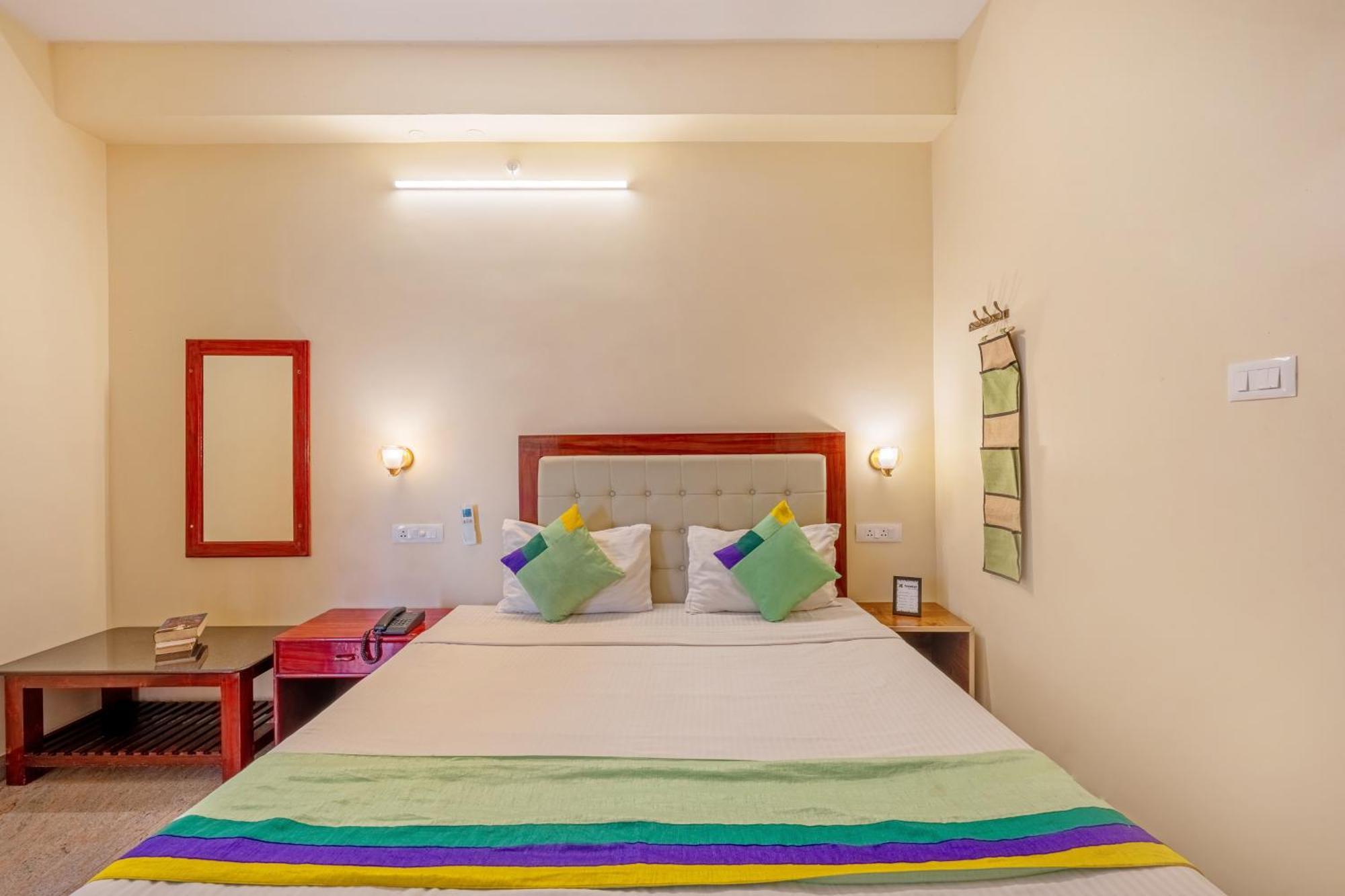 Treebo Trend Grace Inn Puducherry Exterior foto