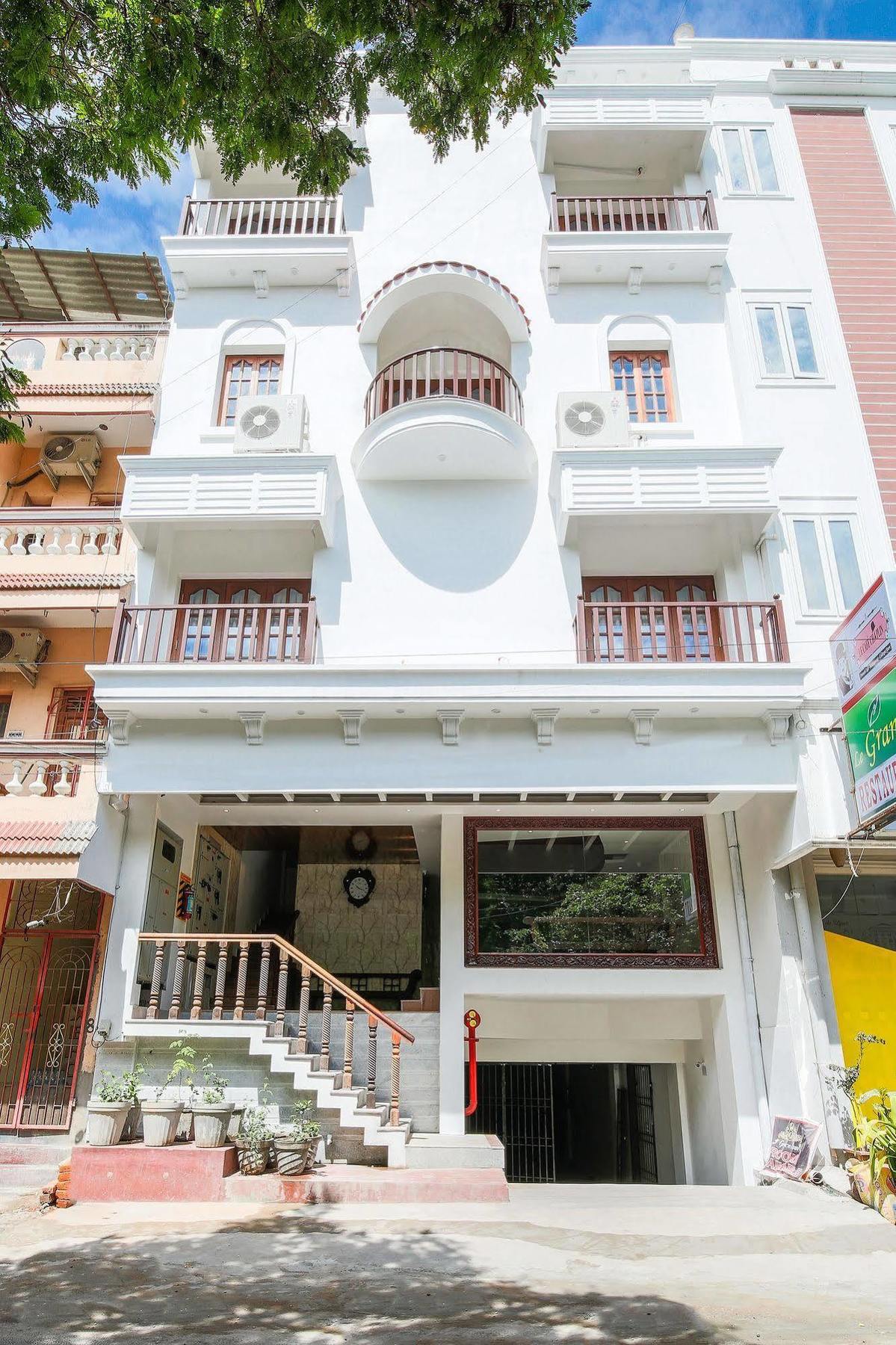 Treebo Trend Grace Inn Puducherry Exterior foto