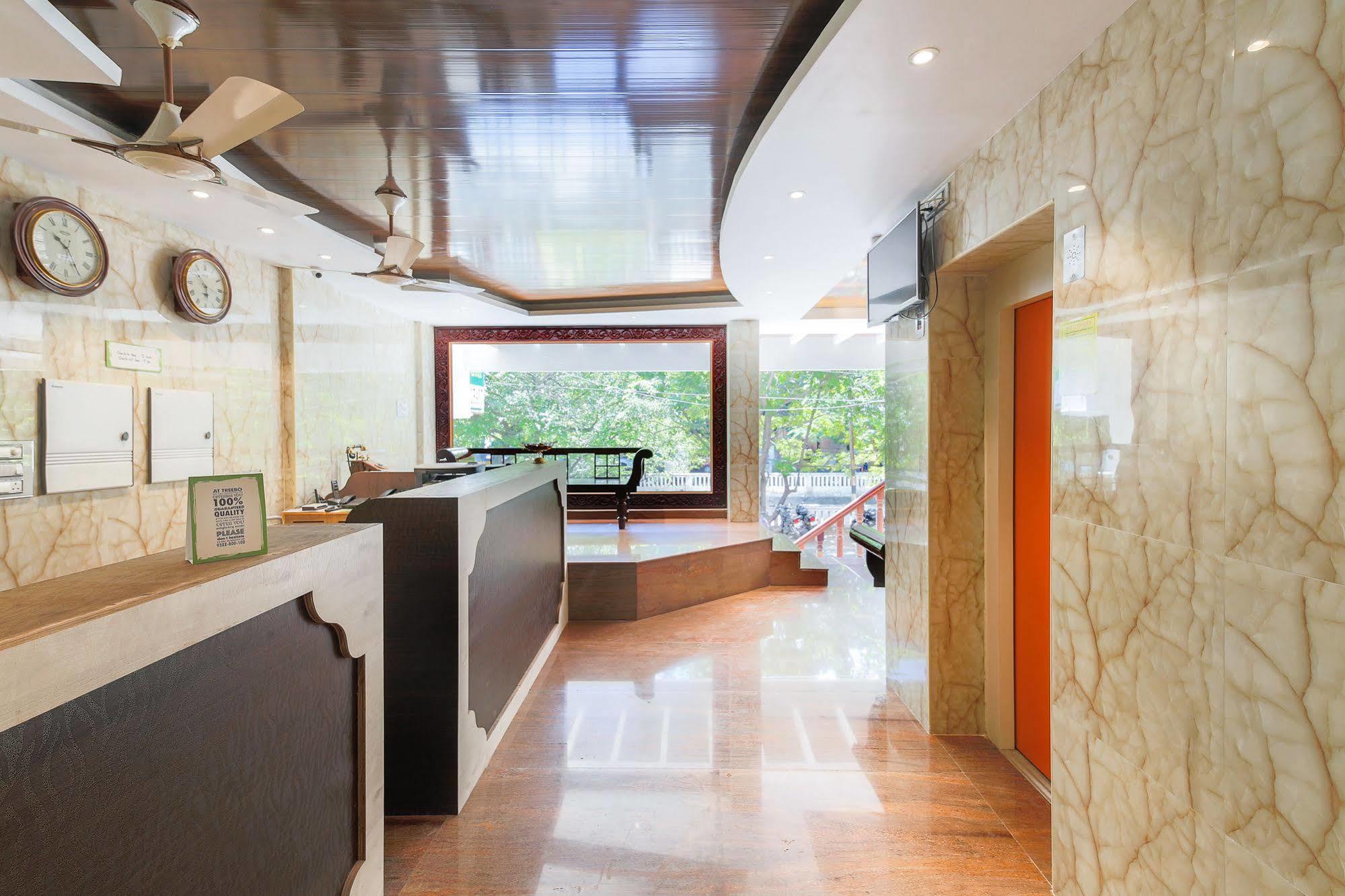 Treebo Trend Grace Inn Puducherry Exterior foto
